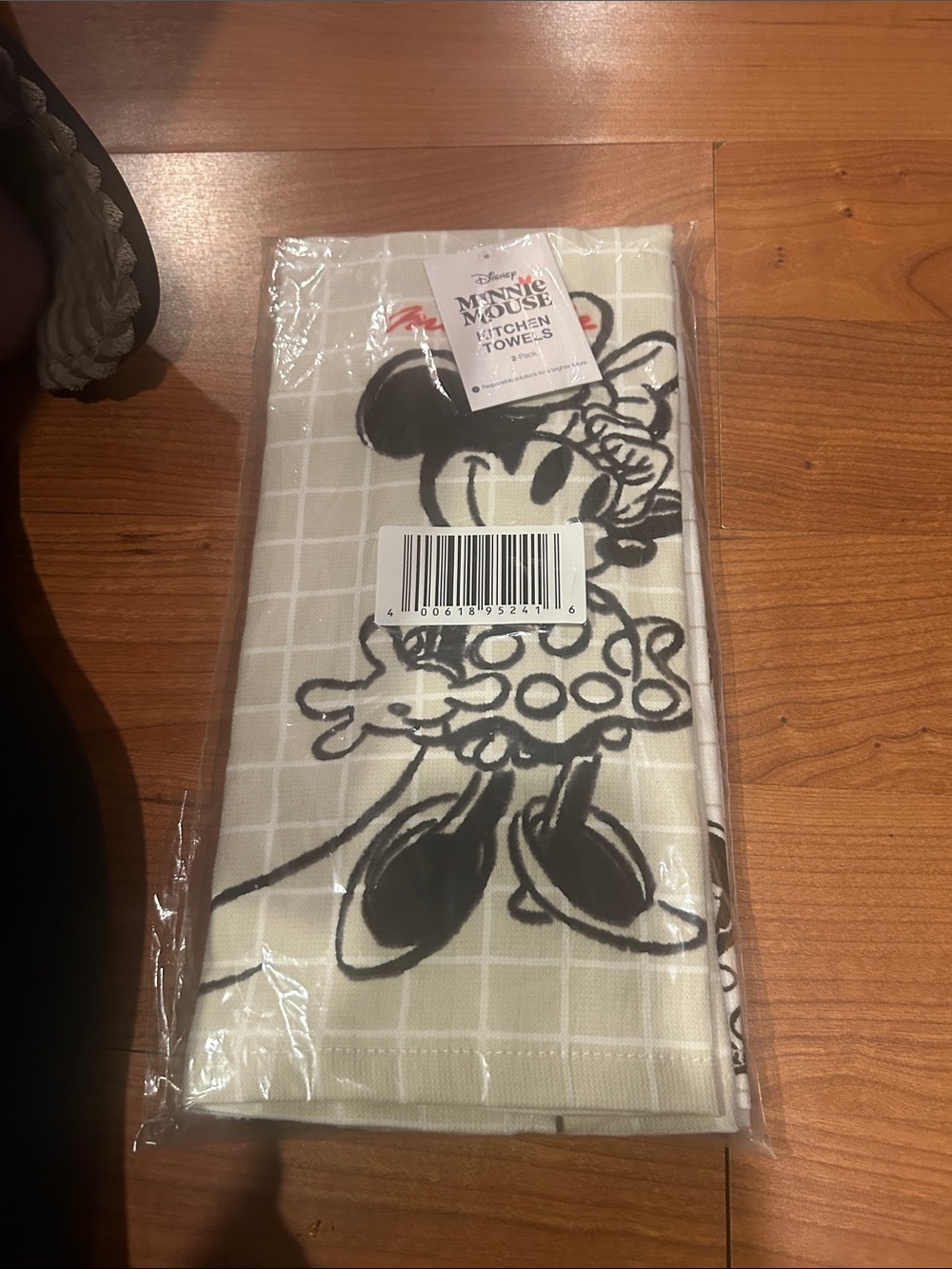 Disney Minnie Mouse Tea Towel - Cream & Black
